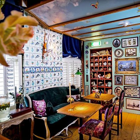 Rosalia'S Menagerie Cocktail Bar & Innupstairs Amsterdam Eksteriør bilde
